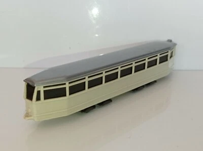 Wiking ( 741 / 2A, CS 1176 / 1A ) -  Straßenbahn Anhänger grünbeige - T@P    - Bild 1 von 4