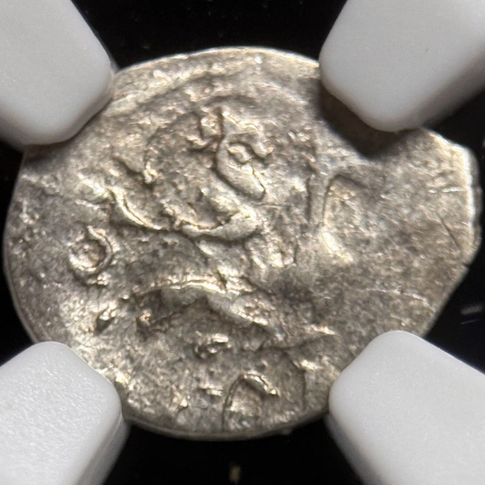 RUSSIA. 1486, Denga, Silver - NGC AU53 - Ivan III Vasilyevich, Zaitsev# 13.2 038 - Image 3 of 4