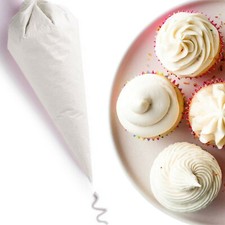 Image of QUEEN OF CAKES 20 Disposable Icing Bags Cake Decorating Sugarcraft Pastry Piping