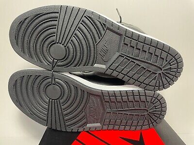 2018 NIKE AIR JORDAN 1 I HIGH OG SHADOW SIZE 10.5 TOE BRED 2018 NIKE AIR JORDAN 1 I HIGH OG SHADOW SIZE 10.5 TOE BRED