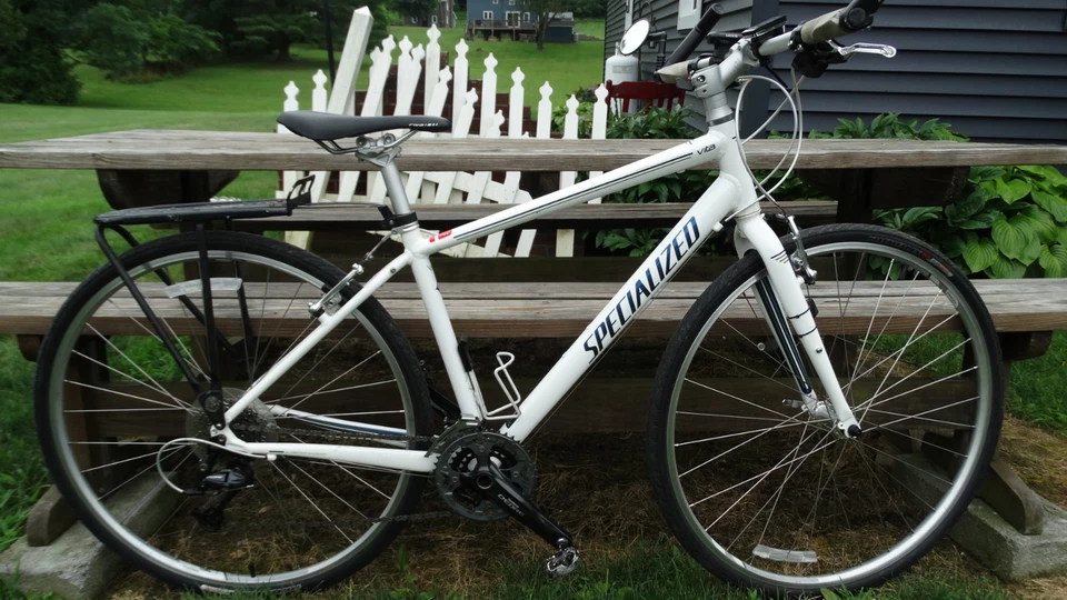 BIKE VGC 2016 Branco Specialized Vita Sport 700 milhas espelho ciclômetro luz ++ - Imagem 2 de 4