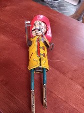 VTG MARX TIN LITHO CLIMBING FIREMAN WINDUP TOY.   1810 