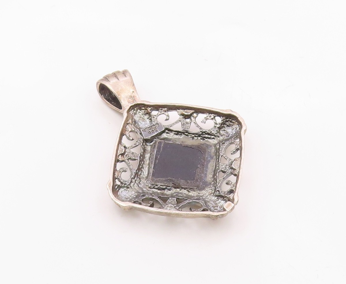 MEXICO 925 Sterling Silver Vintage Black Onyx Swirl Border Pendant