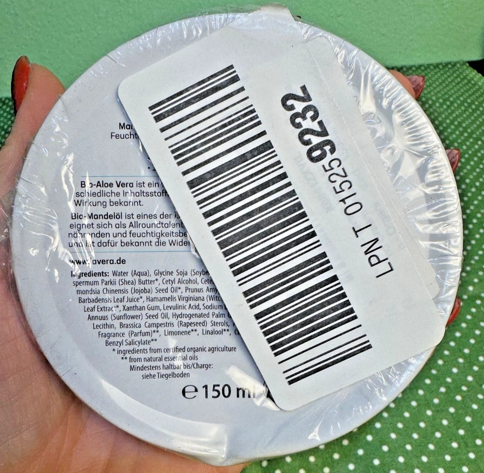 Crema redonda Lavera Basis Sensitiv 150 ml crema orgánica de aloe vera Foto 2 de 3