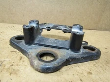 1981 Honda CM400E Top Triple Tree Handle Bar Clamp 53230-447-670