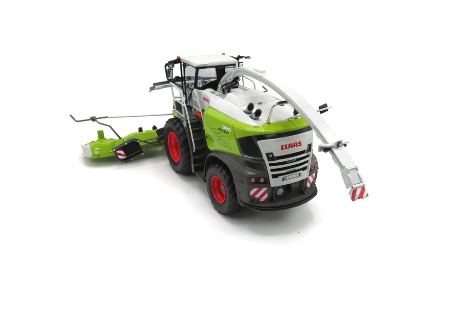 MarGe Models CLAAS Jaguar 990 with Orbis 900 50 Year Edition 1:32 Scale Model - Image 3 of 4