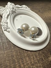 Flower Pearl Double Sided Earring Ball Earring Pearl Stud Mise en Tribal