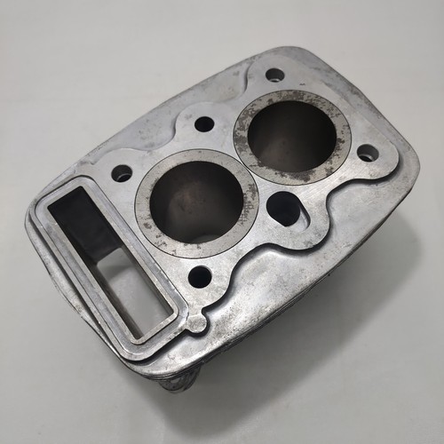 Honda CB125K3 CB125K5 CB125 TWIN CB 125 TWIN Cylinder 44 mm 12100-303-020 NOS JP - Foto 2 di 22
