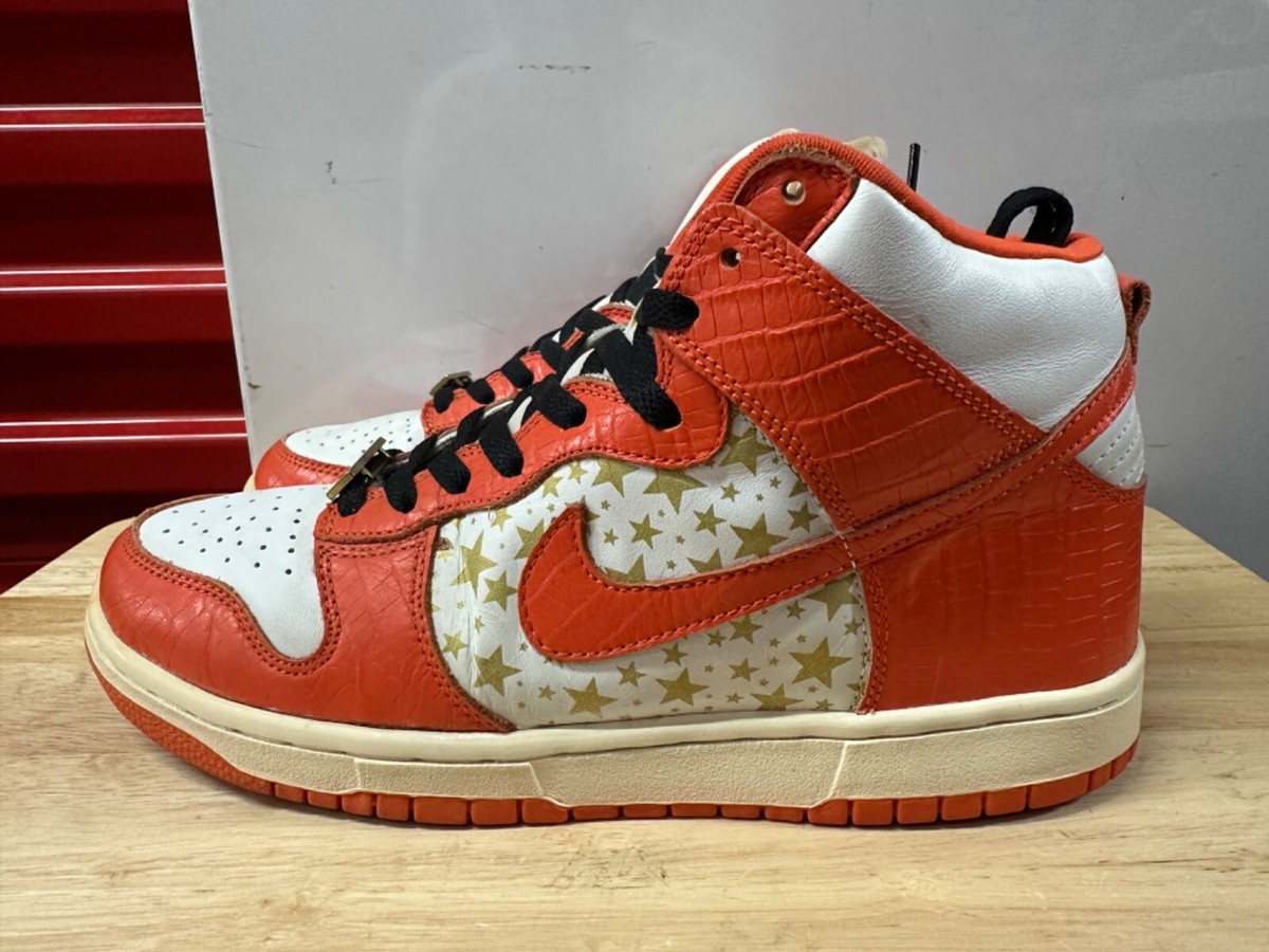 Nike Supreme Dunk High SB Orange Stars 2003 307385-181 Used Nike Supreme Dunk High SB Orange Stars 2003 307385-181 Used