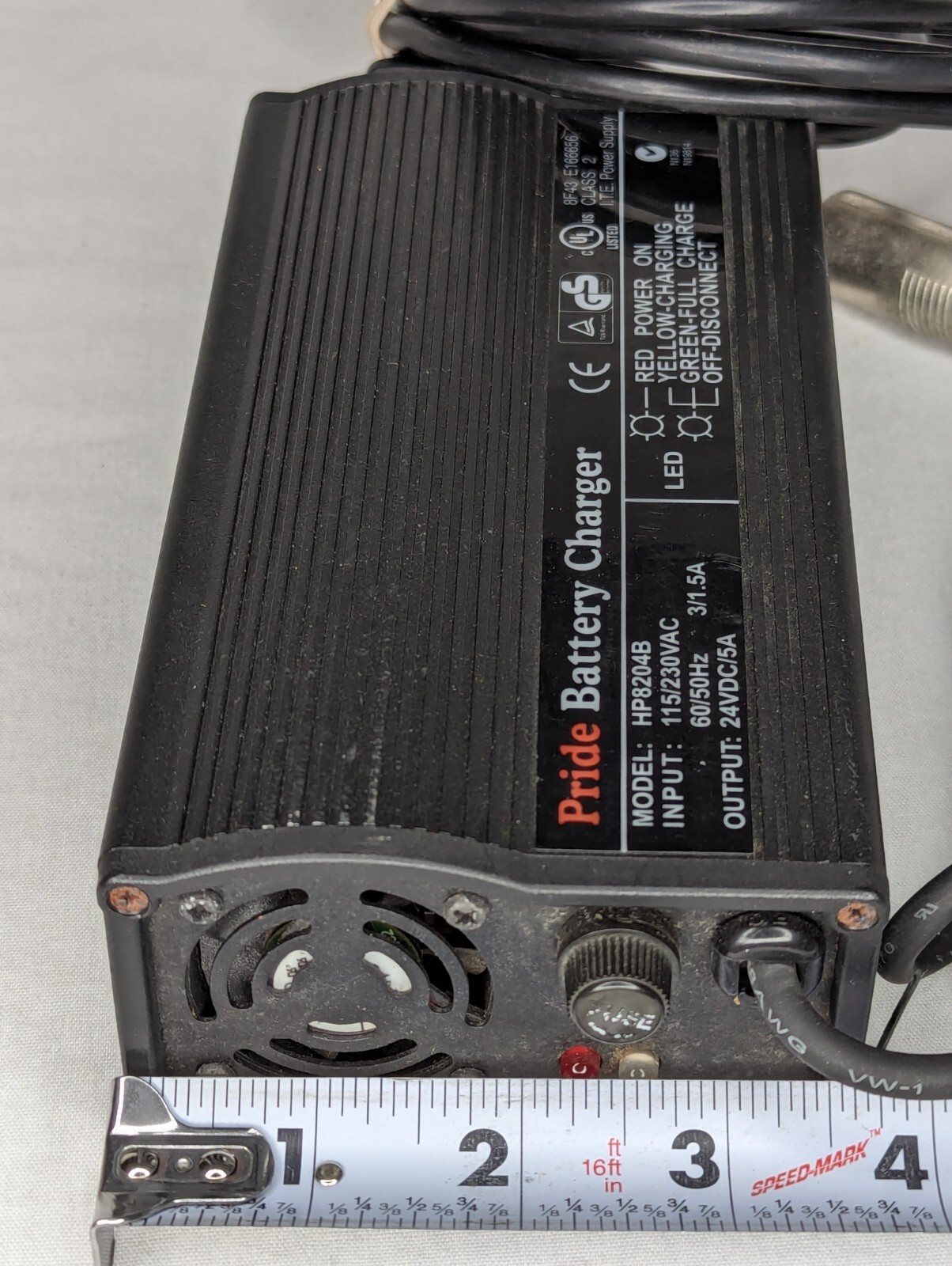 Pride Mobility Scooter Power Wheelchair Battery Charger 3Pin HP8204B