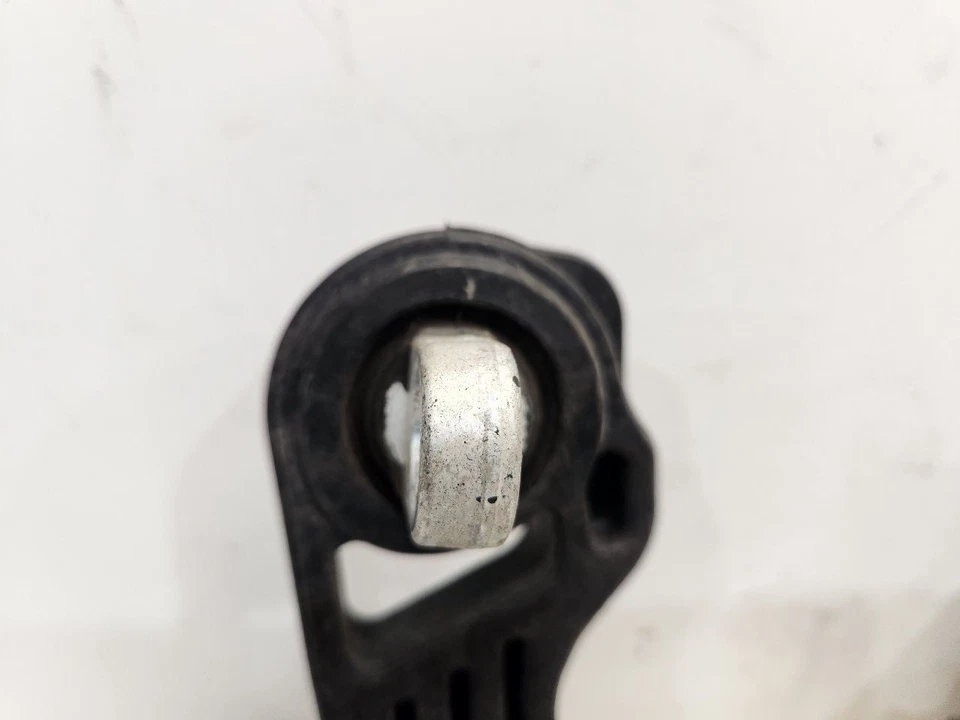 Honda CR-V 2012 (2,4 L/AT/EX) pasajero par derecho montaje del motor con soporte Foto 3 de 4