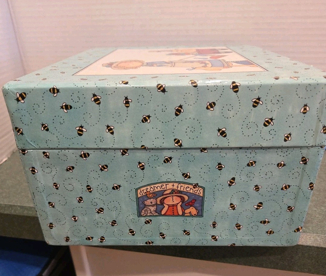 Lang And Wise Collectibles  My Red Wagon Box 1998 Sue DREAMER