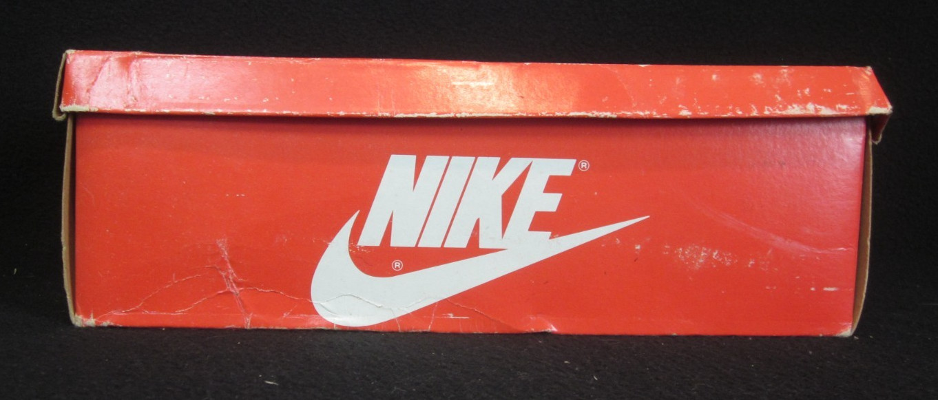 NIKE 2191, Lady Lea Cortez Sneakers, Orange & White, Vintage Empty Shoe Box image 3