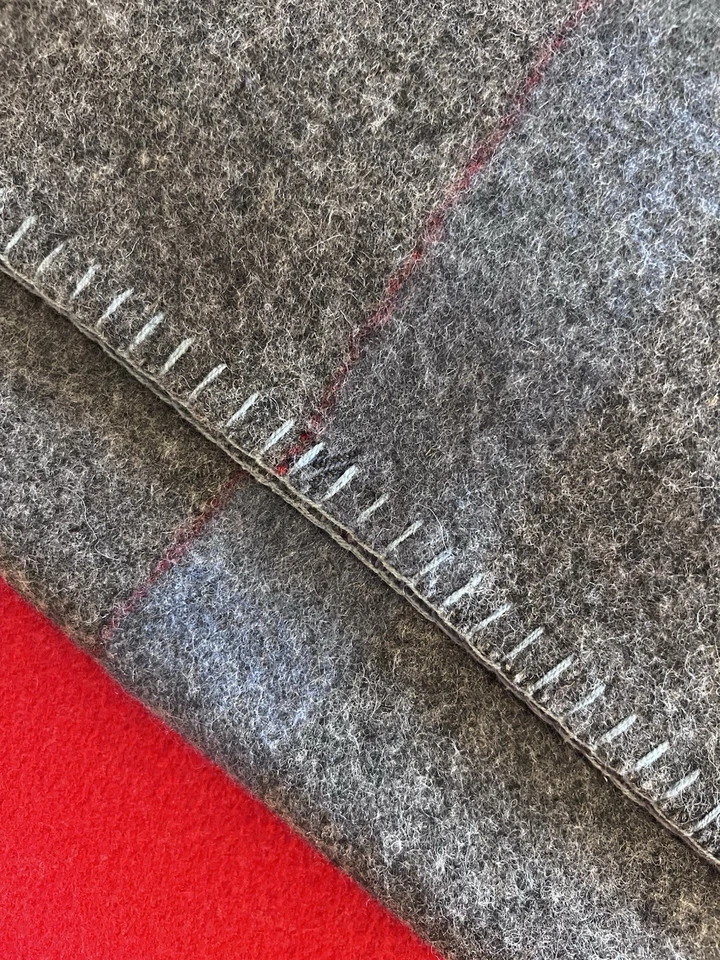 WWII USMC 1st MARINE DIVISION Blanket!! ("V239 MADE IN AUSTRALIA 1943") - Image 3 of 4