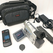 Canon ZR60 MiniDV Camcorder WORKS Charger Remote Case Battery Tested