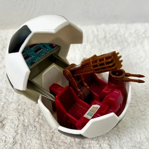 Vintage 1989 Mattel Computer Warriors Soccer Ball Trophy Radar Rover