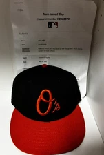 Yankees @ Baltimore Orioles Authentic Team Issued New Era 59FIFTY CAP 7 3/8 Holo