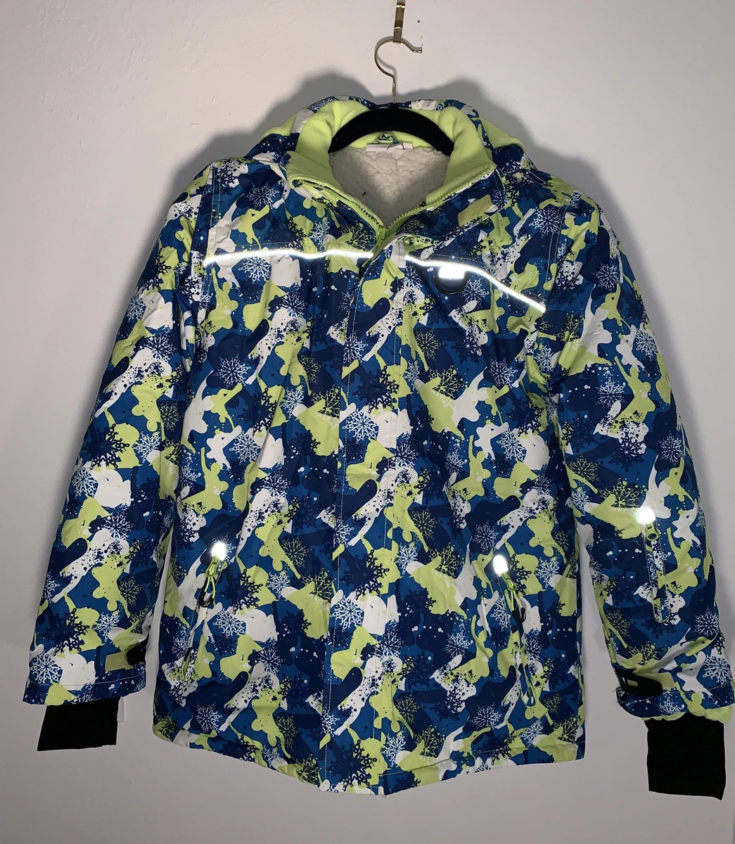 Phibee ski shop jacket