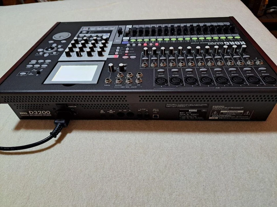 KORG D3200 32 Track MTR Digital Recording Studio - Image 2 of 2