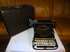 Corona 1917 Model 3 Portable Typewriter w/ Case thumbnail