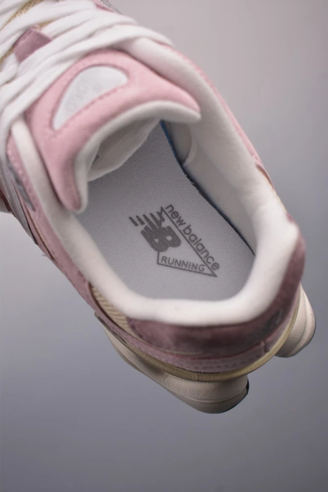 Zapatilla deportiva New Balance 9060 GS y para mujer rosa y blanco GC9060BE Foto 2 de 4