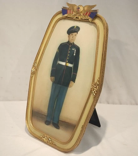 WWI Era Federal Eagle & Flags Oval Brass Frame Original Dome Glass Tinted Photo