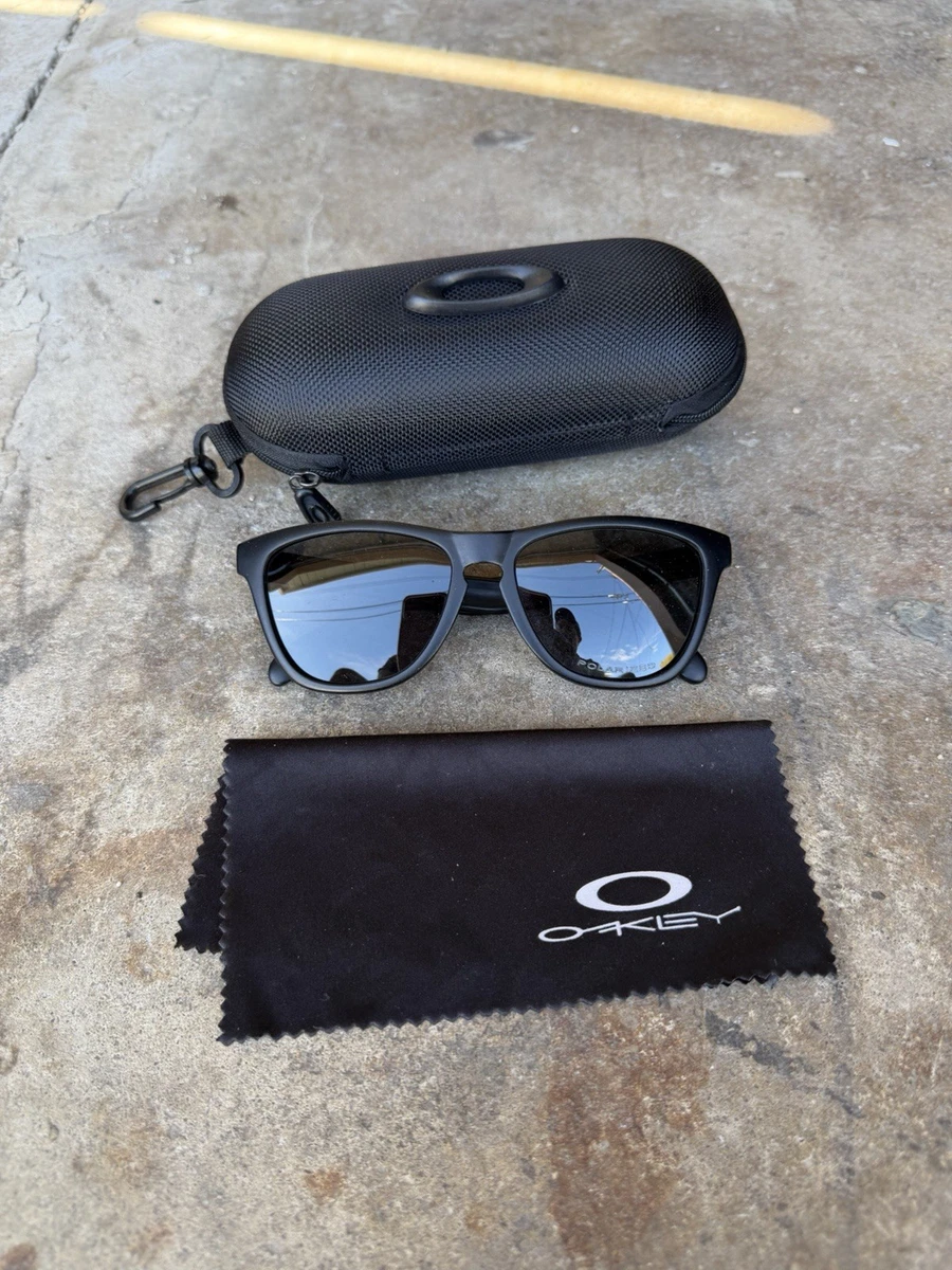 Men's Polarized Oakley Frogskins Sunglasses for sale | eBay