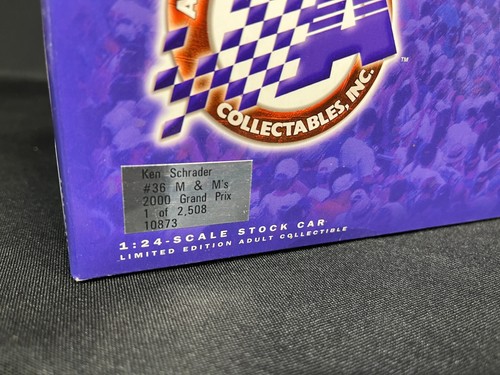 NASCAR Ken Schrader #36 M&Ms 2000 Pontiac Grand Prix 1:24 Model Bank - Picture 5 of 10
