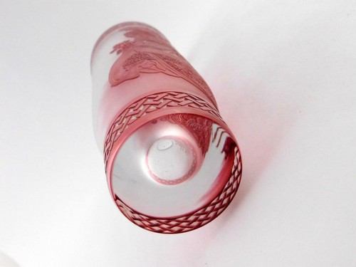 Cut to Clear Crystal Cranberry Geisha Vase Signed Ingrid Art Glass Vase A+ COND - Picture 10 of 11