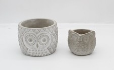 Set of 2 Light Grey Small & Large Owl Design Planters Plant Pots Indoor Decor