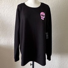 Torrid Skull Graphic Logo Crewneck Sweatshirt Tee Long Sleeve Plus Size 2 Soft