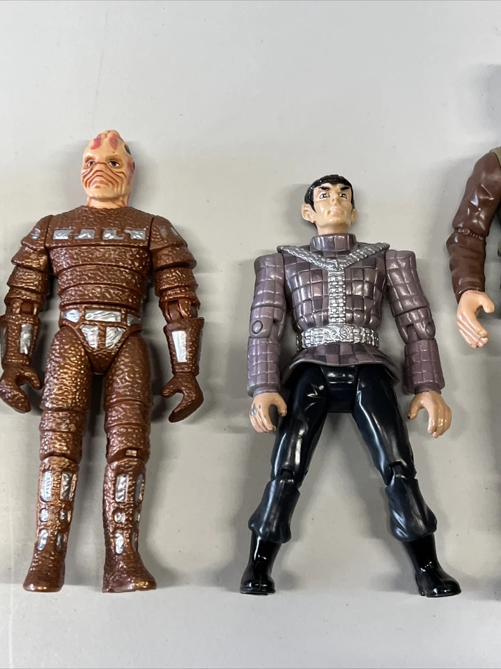 Lote De 4 Figuras De Acción De Colección Star Trek Romulan Geordie Vorgon Zephram Foto 4 de 4