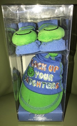 Baby Essentials LOCK UP YOUR DAUGHTERS Sz 0-6M Hat / Cap & Slipper Socks Set NIB - Picture 2 of 7