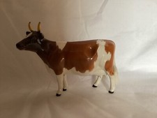 BESWICK AYSHIRE COW " ICKHAM BESSIE " BY ARTHUR GREDINGTON 1954-1990