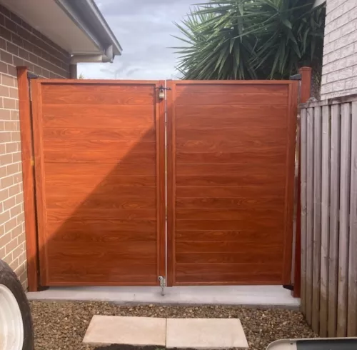 Aluminum Double Swing Gates - CUSTOM Sizes - Slats Alloy Merbau Timber-Look - Picture 2 of 16