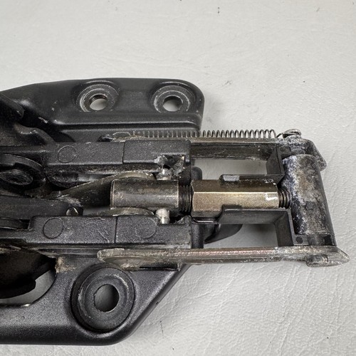 2000-2005 Toyota MR2 Spyder Convertible Roof Top Front Left Latch Lock OEM - Picture 12 of 18