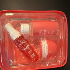 EN Madrid Muse Travel Set with Body Mist, Unisex, Red Zip Pouch Bag
