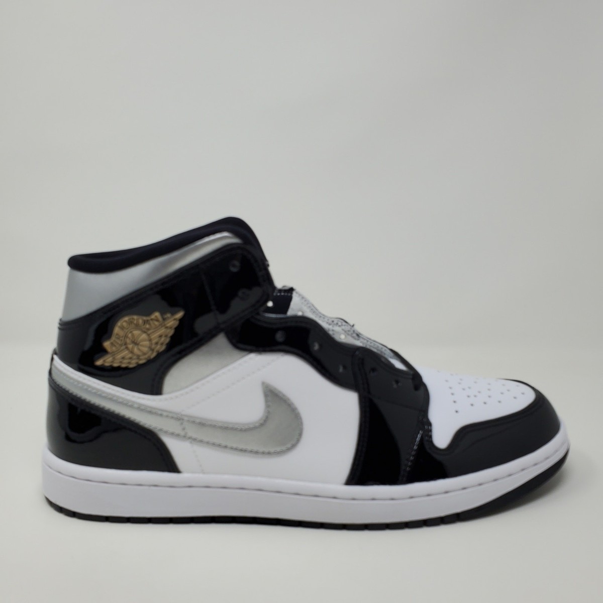 Size 10.5 - Air Jordan 1 SE Mid Black White Metallic Silver