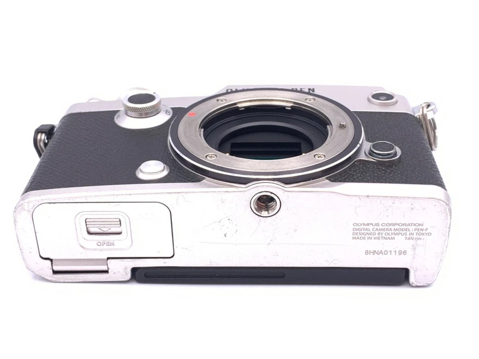 奥林巴斯 PEN-F 2020 万像素无反光镜数码相机机身银色 - EXC - ‘0673 — 第 3/3 张图片