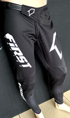 FIRST RACING Lange Hose Gr. M Mountainbike Cross Radhose MTB Sport Fahrrad NEU