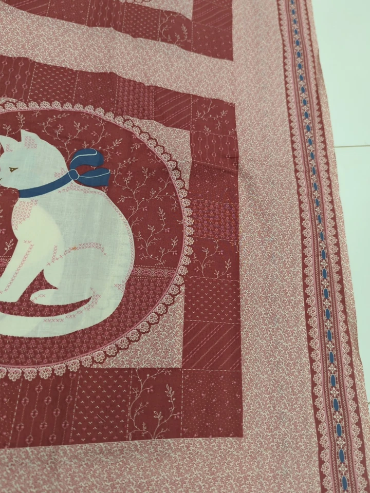 Paneles de tela vintage rosa y malva punto de cruz gato 18x18 pulgadas con borde 10 Foto 4 de 4