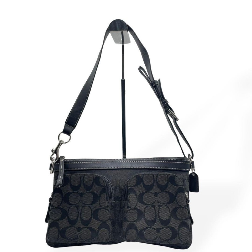 Excellent condition COACH shoulder bag, black, signature design. #CB