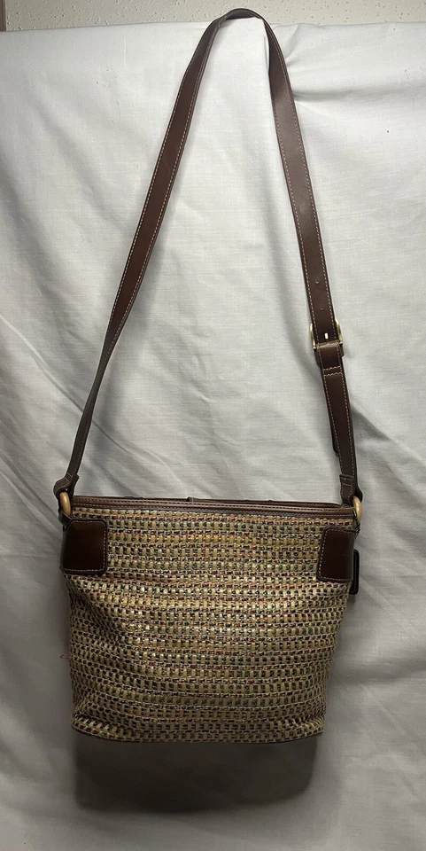 Bolso de hombro a rayas estilo boho marca reliquia 3 compartimentos Foto 2 de 4