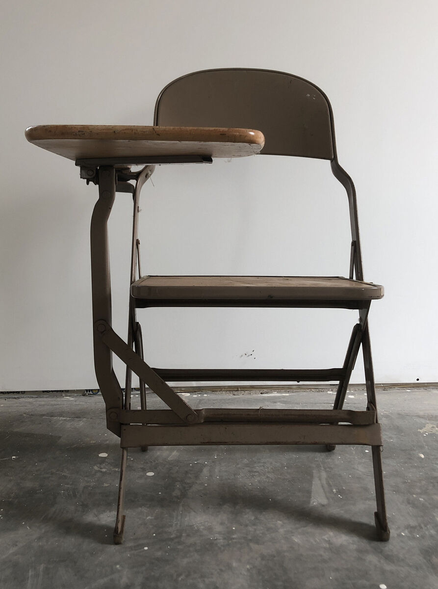 Clarin MFG. Chicago Vintage Fold-Out Wooden & Metal Arm Rest Clarin MFG. Chicago Vintage Fold-Out Wooden & Metal Arm Rest