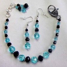 NFL CAROLINA PANTHERS CRYSTAL EARRINGS BRACELET SET, SUPERBOWL TEAM, M -L