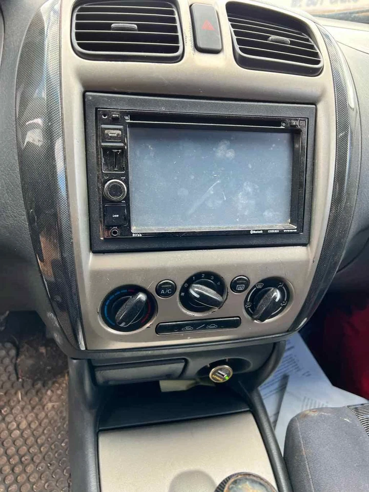 Used Air Cleaner Assembly fits: 2002 Mazda PROTEGE 1.8 Grade A - Image 2 of 4