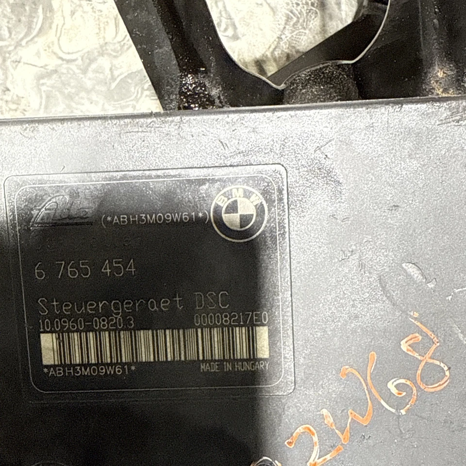 BMW 3 Series E46 330ci Coupe Automatic ABS Pump DSC CONTROL MODULE - Image 3 of 4