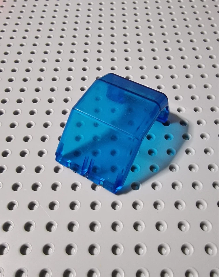 LEGO Windschutz Trans. Blau Blue Windscreen 4x4x4 1/3 Helicopter Auto 2483 A227 - Bild 1 von 1