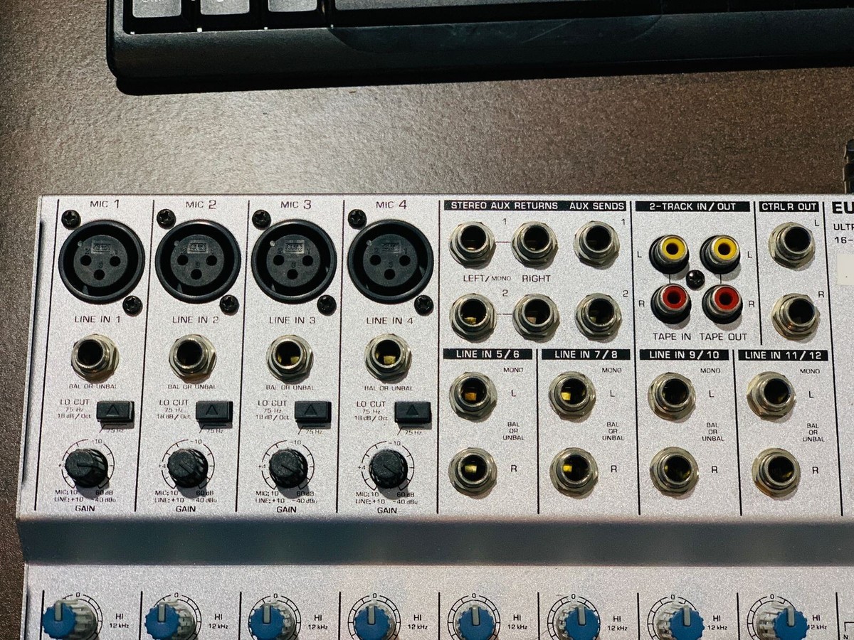 BEHRINGER　EURORACK MX  1604A　アナログミキサー High quality Behringer Eurorack MX 1604A 16 Channel Mic 4