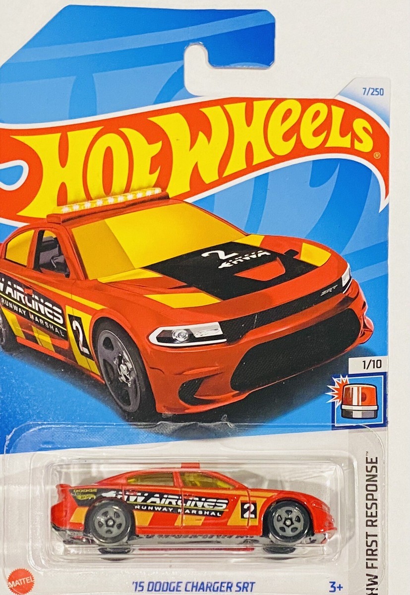 Hot Wheels '15 dodge charger srt hw airlines runway marshall Red